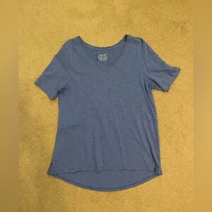 Chicos ultimate tee size 1